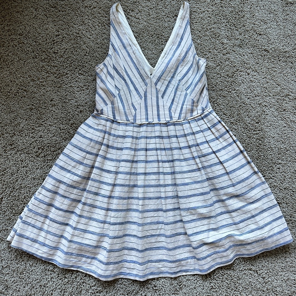 J. Crew Linen Blend V-Neck Dress